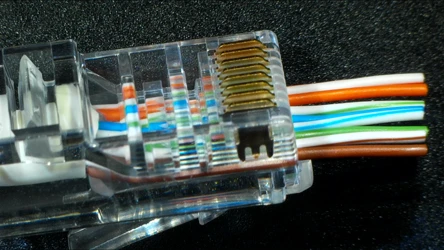 cliquer pour zoomer 940504-K05 paires traversantes avant coupe